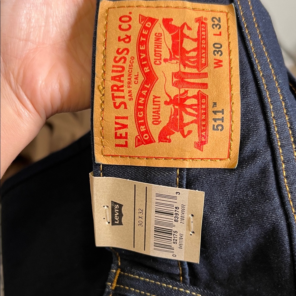 New! Mens Levi's 511 Slim Fit Advanced Stretch Jeans Dark Blue 30x32 - Picture 4 of 7